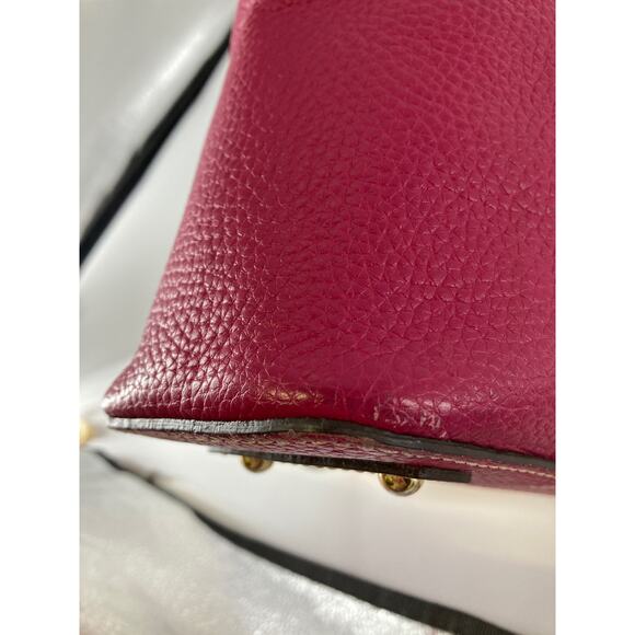 DOONEY & BOURKE MEDIUM SIZE PINK PEBBLED LEATHER SHOULDER BAG - Picture 8 of 16